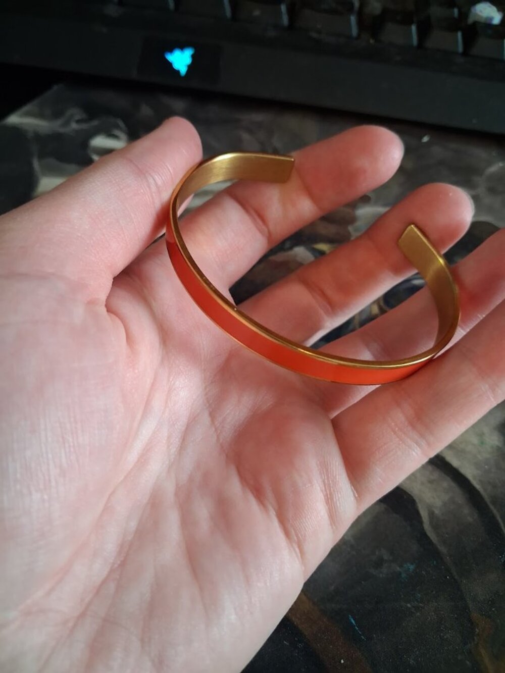Cuff bracelet - Picture 2 of 5